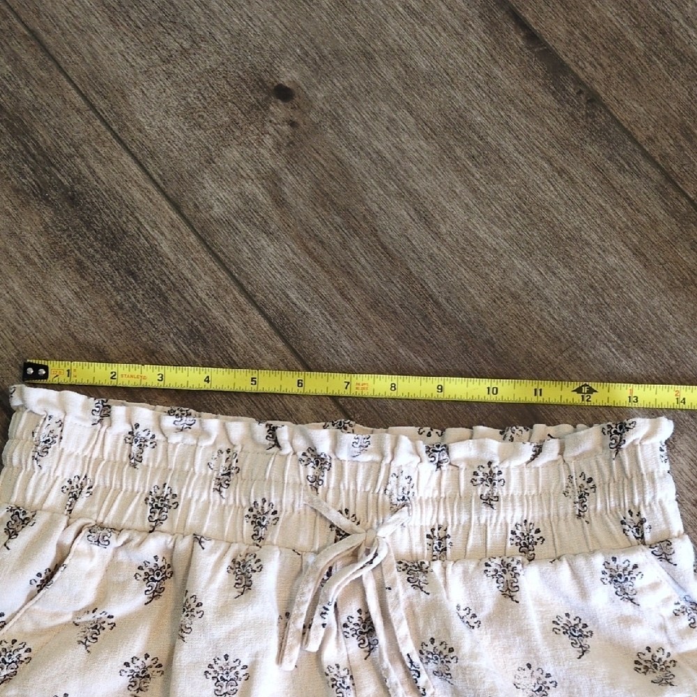 a new day High Waist Tan and Black Shorts - Picture 7 of 8